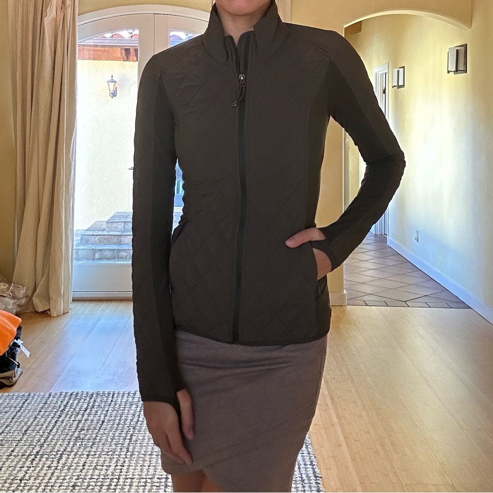 Athleta Quilted Fall Jacket - Picture 4 of 12